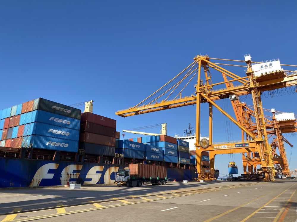 【新华全媒+】浙江温州：：高水平开放助推高质量生长